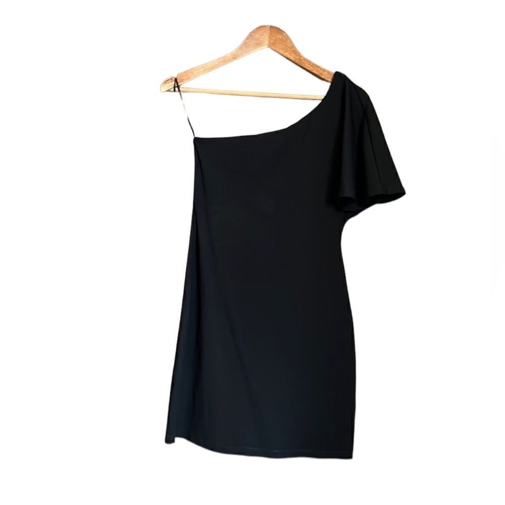 Susana Monaco black one shoulder dress. Size medium‎